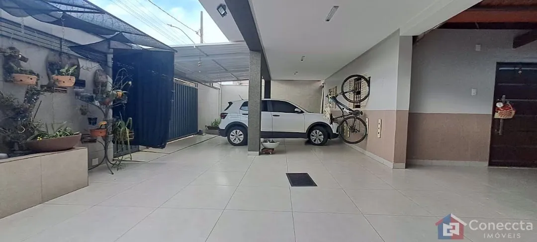 Foto do imóvel Casa à venda, 250 m² por R$ 595.000,00 - Jardim Itamarati - Patos de Minas/MG