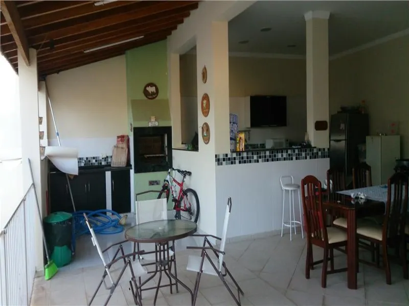 Imagem CASA RESIDENCIAL À VENDA OU LOCAÇÃO, JARDIM PIRES DE MELLO, SOROCABA.