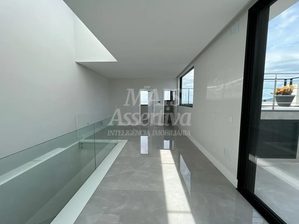 Imagem Cobertura Duplex 03 suítes para venda em Itajaí Praia Brava SC