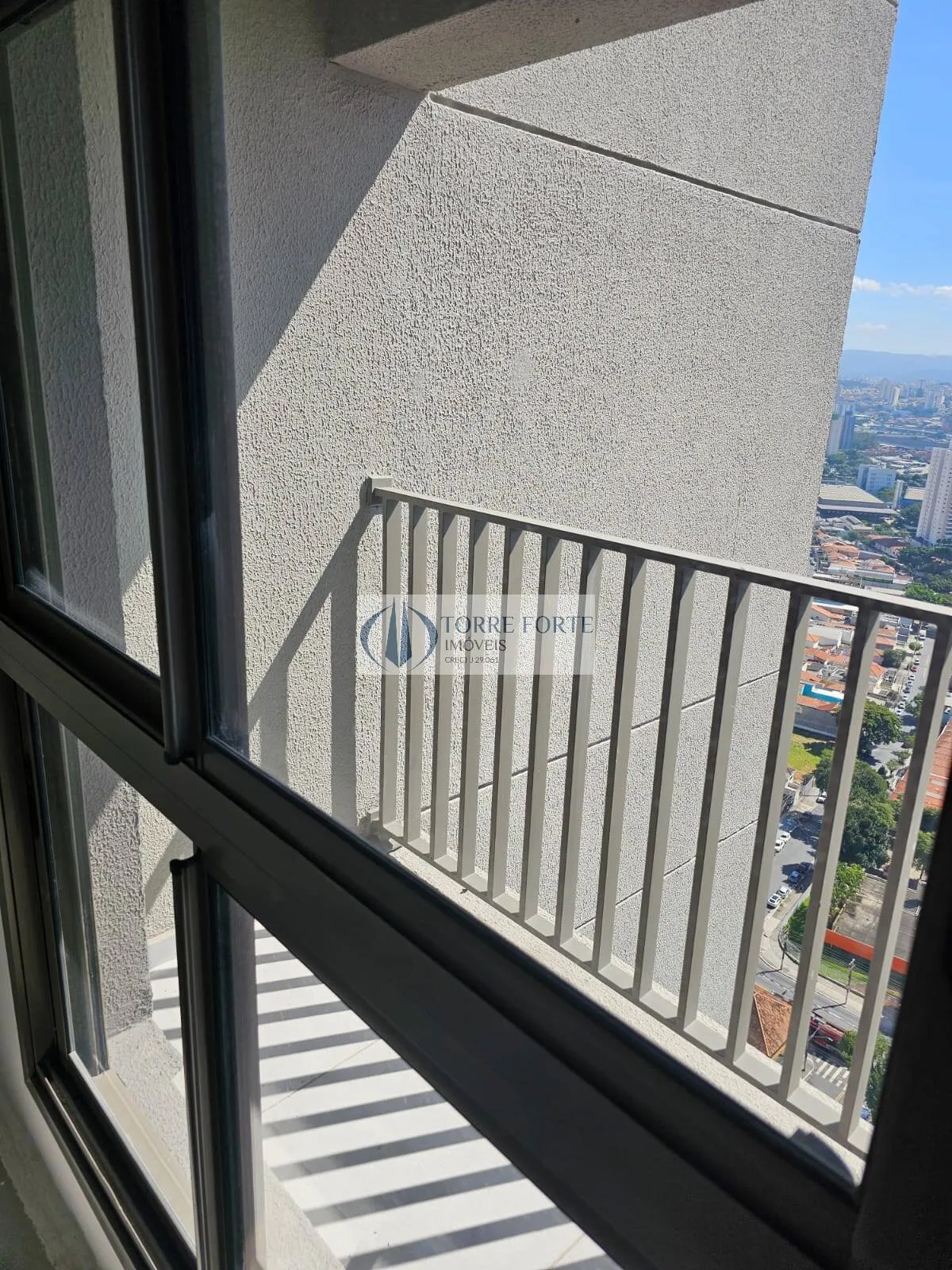 Imagem Apartamento novo com 2 dormitorios 1 suite , varanda , 1 vaga no Tatuape .