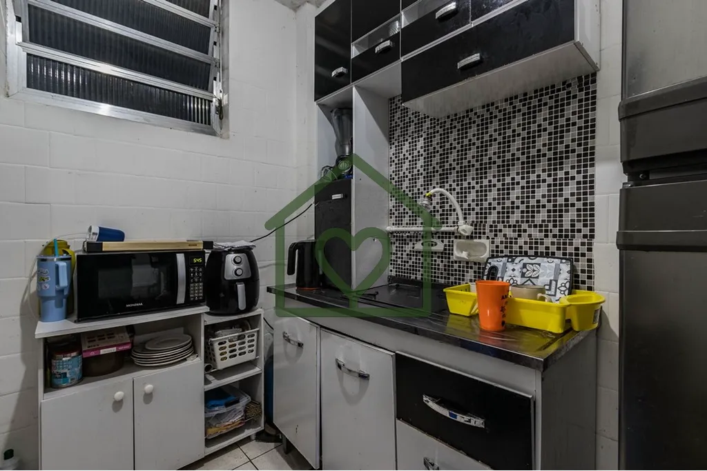 Imagem Descubra seu novo lar no coração de Jardim Itu, Porto Alegre, neste apartamento encantador e em Ó...