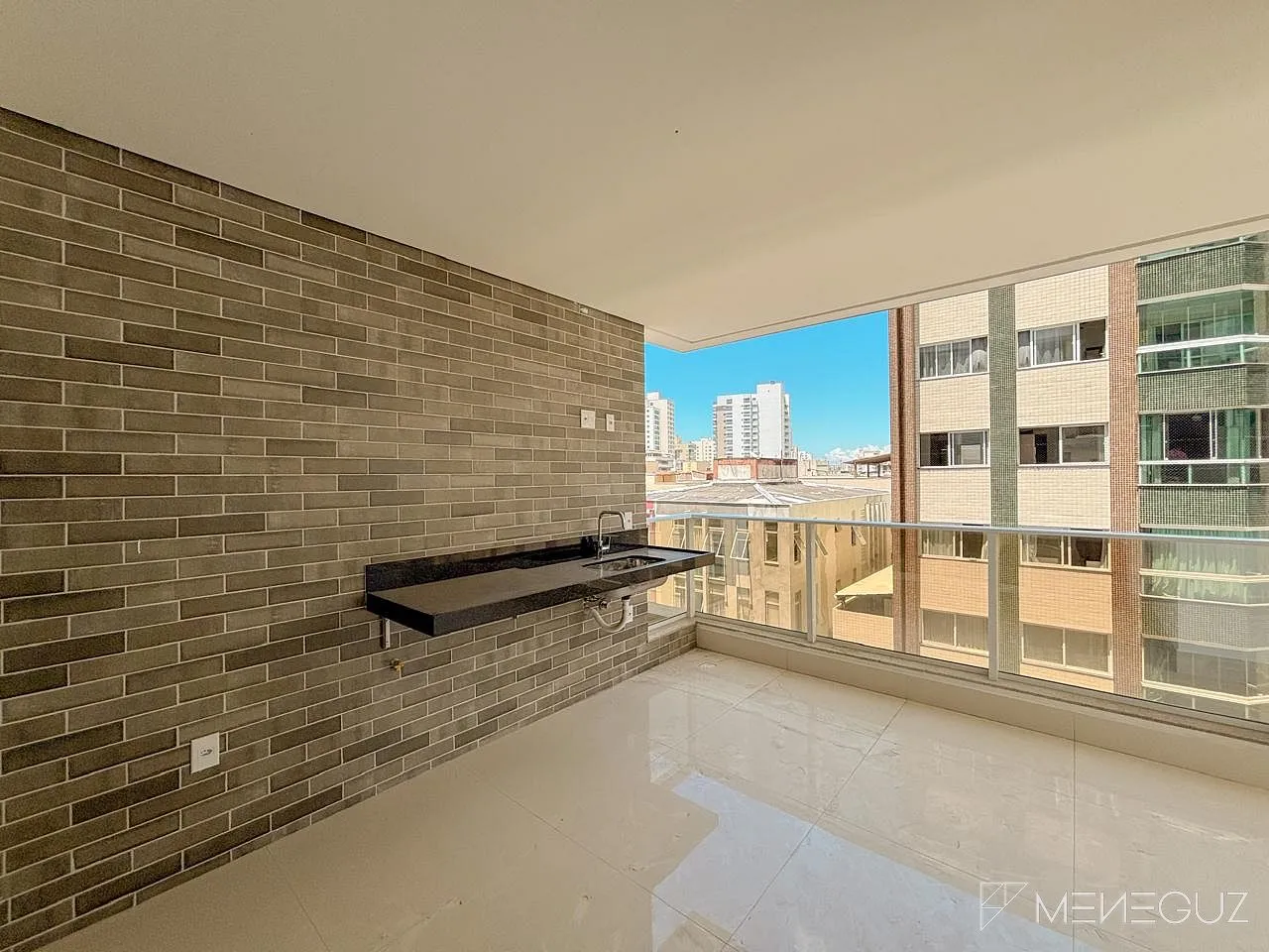 Imagem Praia do Morro: apto novo 3Q c/ 2 vagas + portaria 24h + lazer completo na cobertura | Parcelamento em até 80 meses