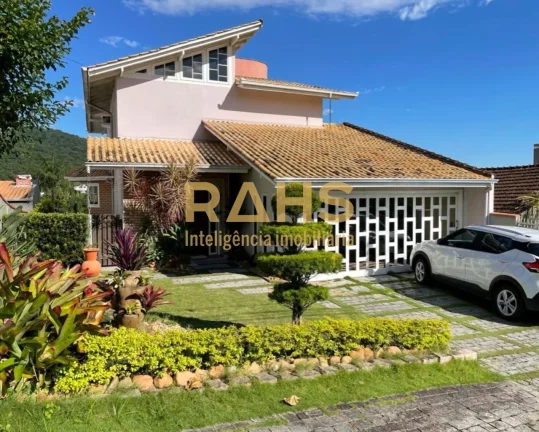 Imagem SOBRADO NO BAIRRO SAGUAÇÚ AVERBADO COM 255 M2 ÁREA CONSTRUIDA Excelente sobrado no bairro Saguaç...