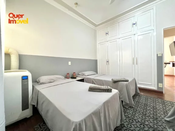 Imagem Casa à Venda em Ribeirão Preto-SP, Bairro Ipiranga: 4 Quartos, 2 Suítes, 1 Sala, 4 Banheiros, 5 Vagas, 220m²!
