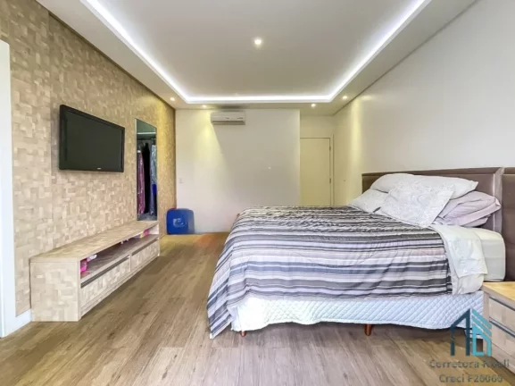 Imagem (Estuda permuta e financiamento) Sobrado Semi mobiliado lindo, 03 suítes, piscina, 06 vagas, em São José dos Pinhais PR