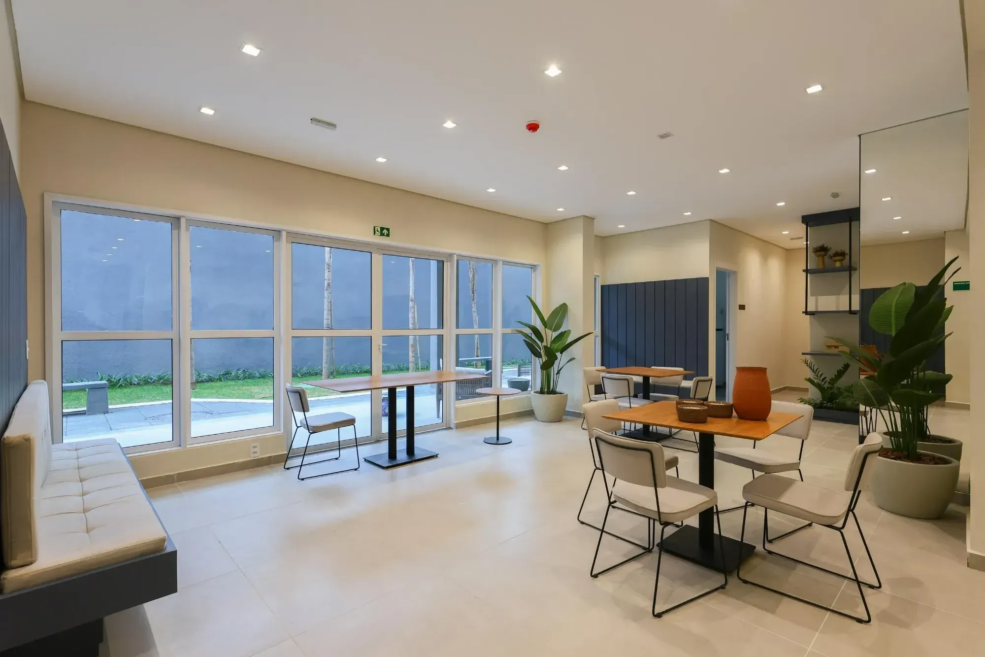 Imagem Apartamento com 2 Quartos para Alugar, 40 m² em Vila Sônia - São Paulo