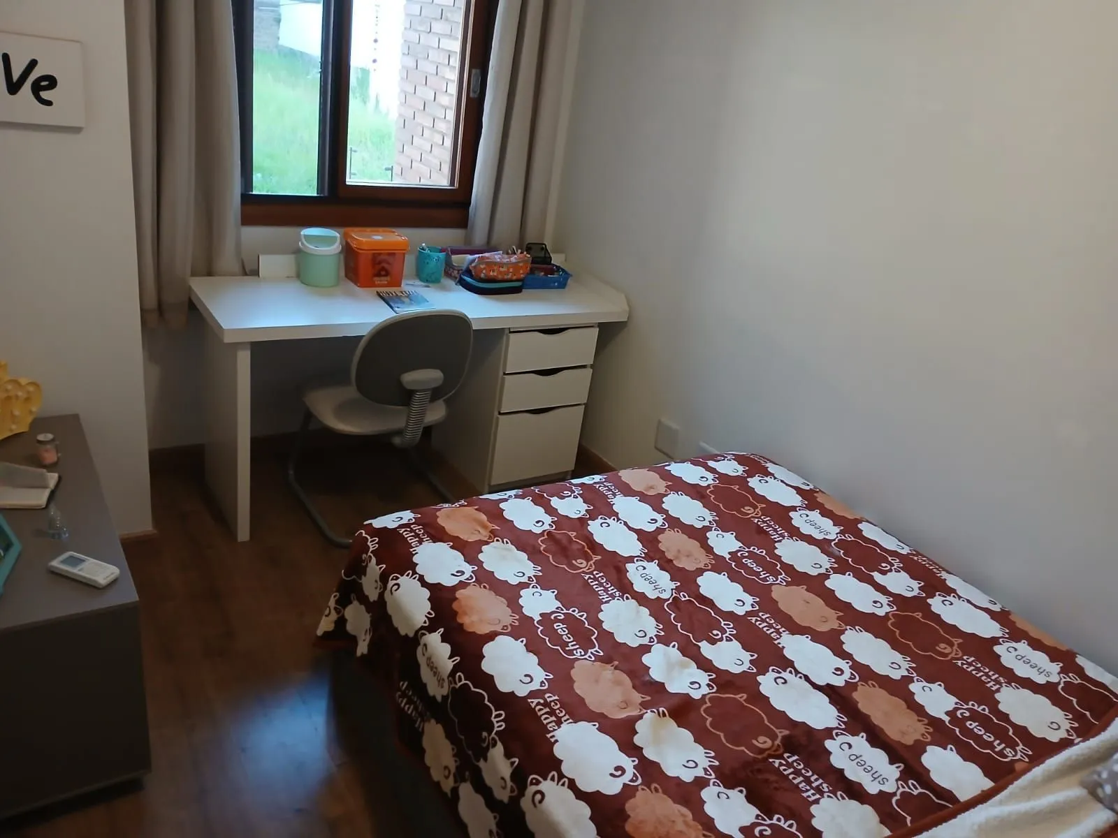 Imagem Casa a venda com piscina de 3 dormitórios em porto alegre