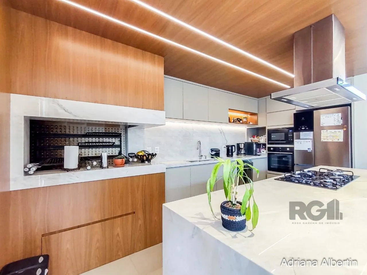 Imagem Casa Condominio para Venda - 287.21m², 3 dormitórios, sendo 3 suites, 2 vagas - Alphaville