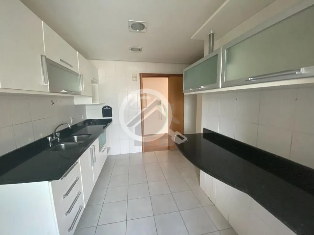 Imagem Apartamento 115 m² de área útil, 3 dormitórios sendo um com suíte, localizado no bairro Mont. S...