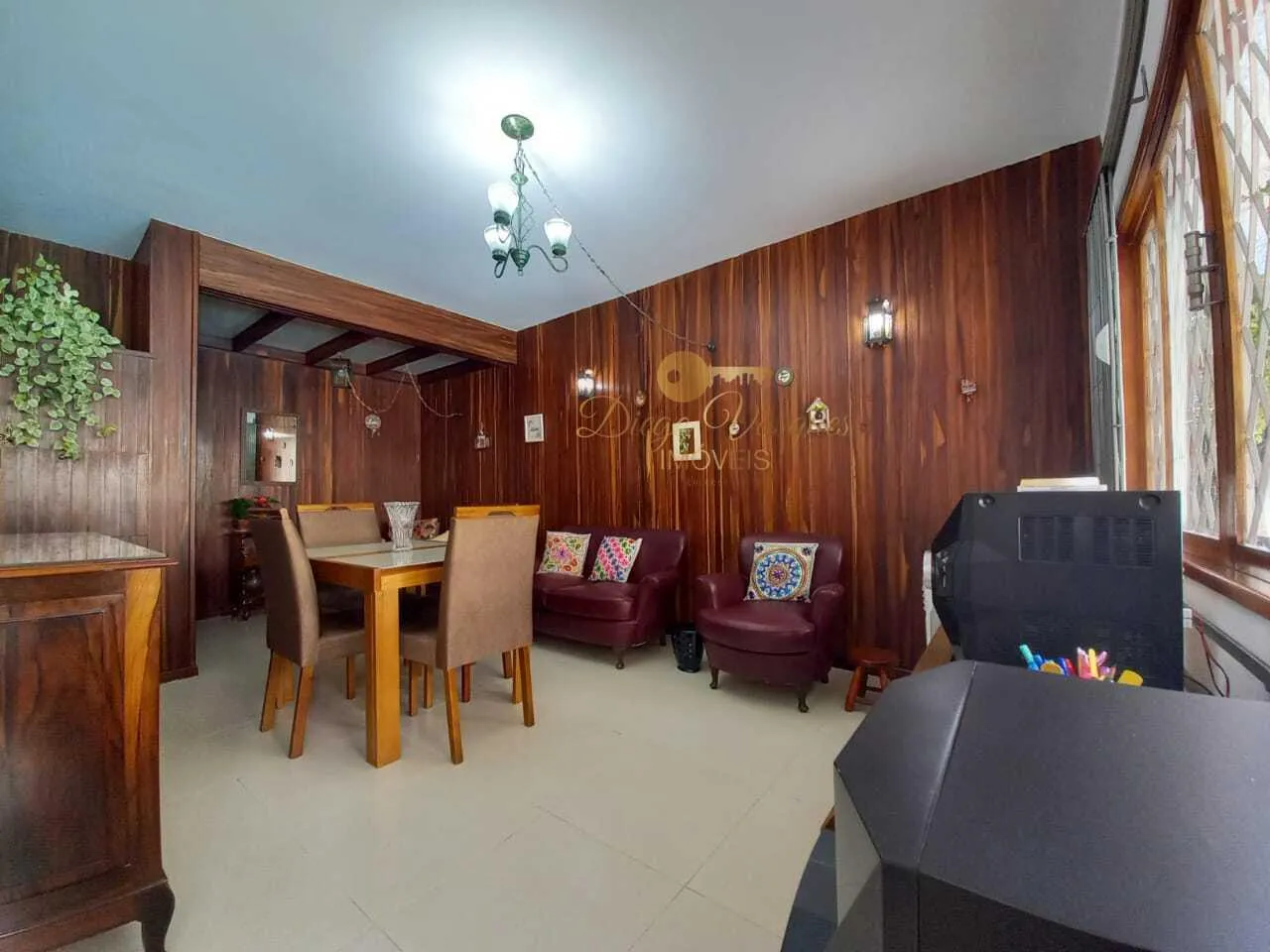 Imagem Casa em Condomínio para Venda em Teresópolis / RJ no bairro Taumaturgo