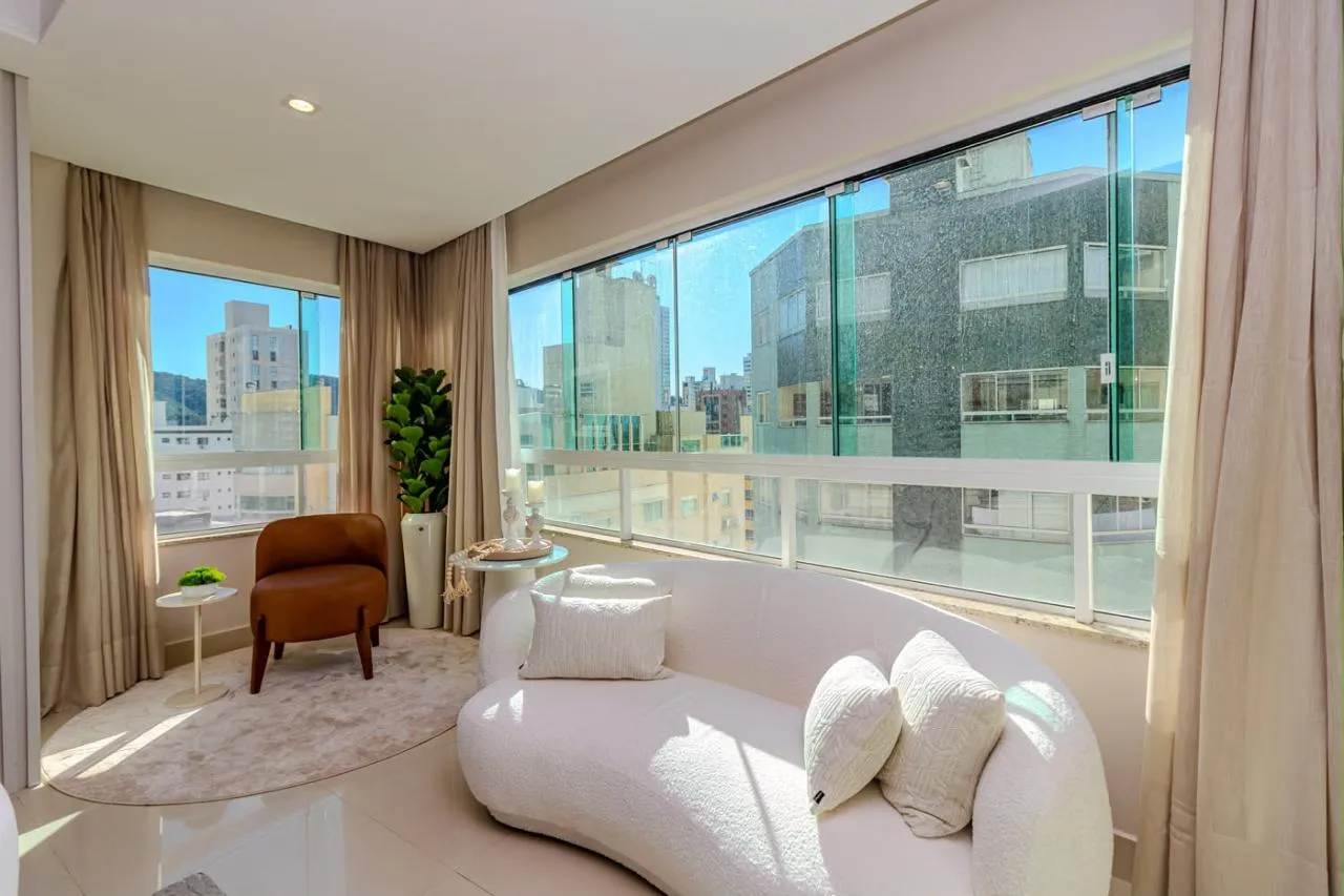 Imagem Apartamento à venda com 130m2 por R$ 3.662.000,00