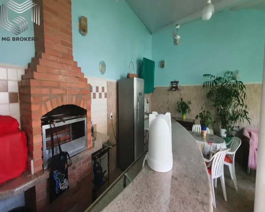 Imagem Casa em Condomínio de Alto Padrão no Recreio dos Bandeirantes, RJ: 3 suítes, 4 vagas, 558m² de luxo! Pfoximo a Praia
