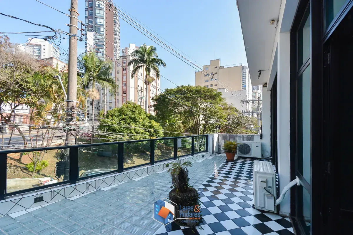 Imagem Casa comercial para venda em Paraíso, 750m²