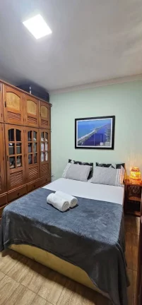 Imagem EXCELENTE CASA PORTEIRA FECHADA