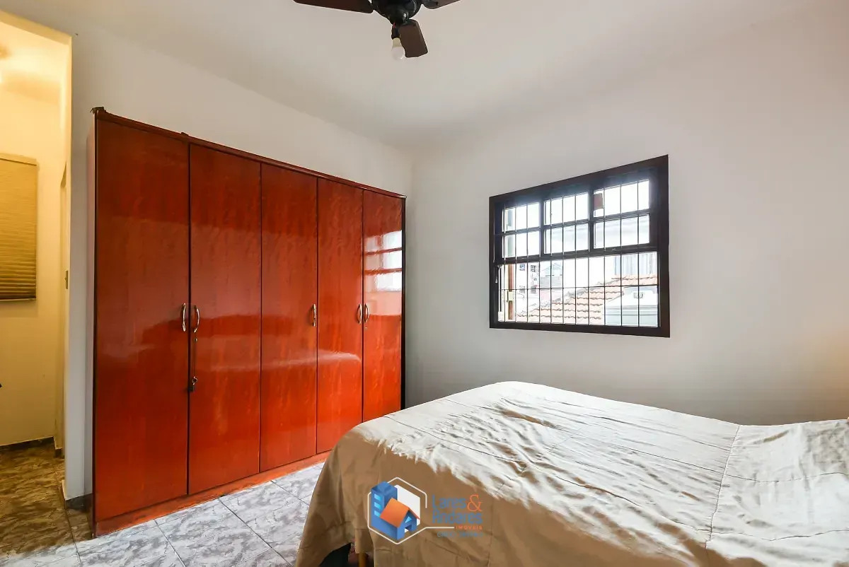 Imagem Sobrado para venda em Campo Belo com 3 quartos, sendo 1 suíte, 185m²