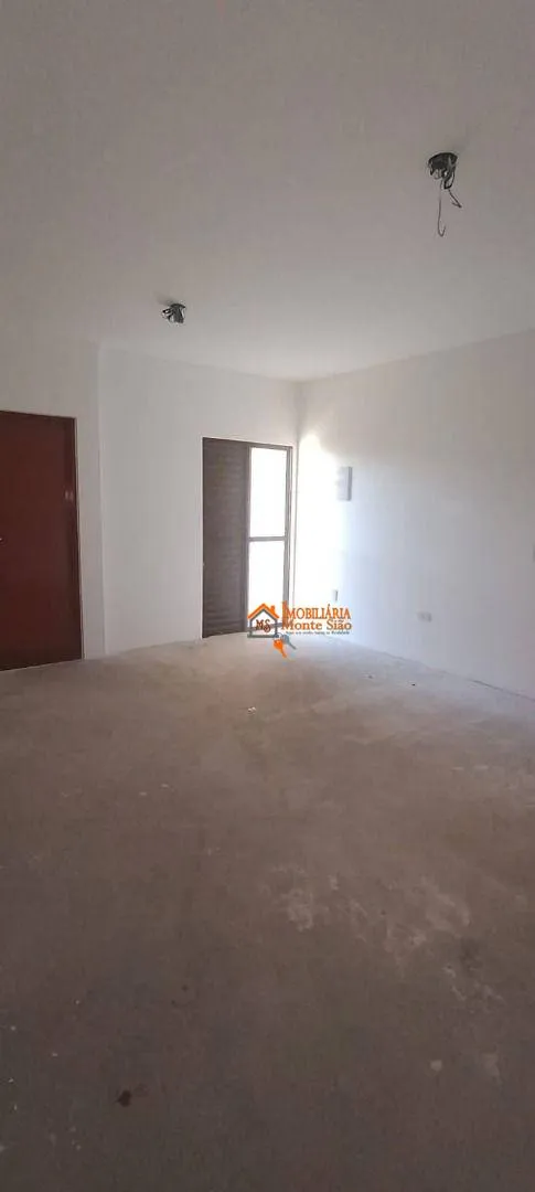 Imagem Sobrado com 3 dormitórios à venda, 260 m² por R$ 1.200.000,00 - Jardim Santa Clara - Guarulhos/SP