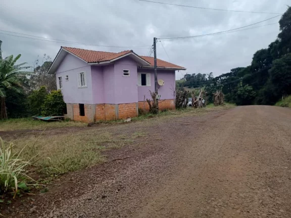Imagem Casa para Venda em Concórdia, Planalto, 3 dormitórios, 2 banheiros