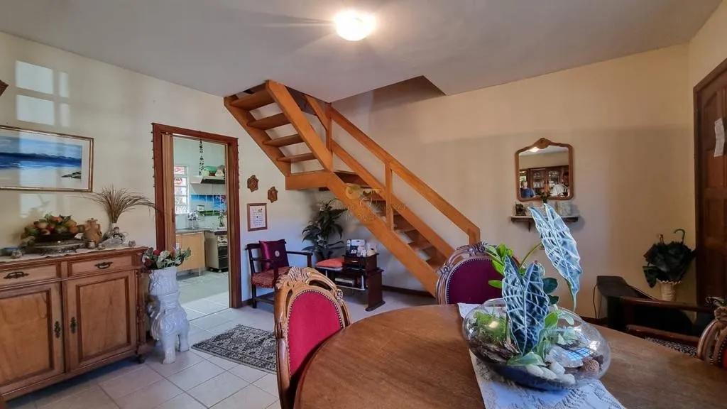 Imagem Casa em Condomínio para Venda em Teresópolis / RJ no bairro Cascata Guarani