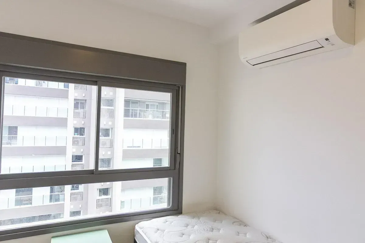Imagem Apartamento com 2 Quartos à Venda, 70 m² em Jardim das Acácias - São Paulo
