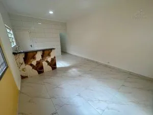 Imagem CASA REFORMADA NO CAIÇARA - APENAS 400 METROS DA PRAIA!