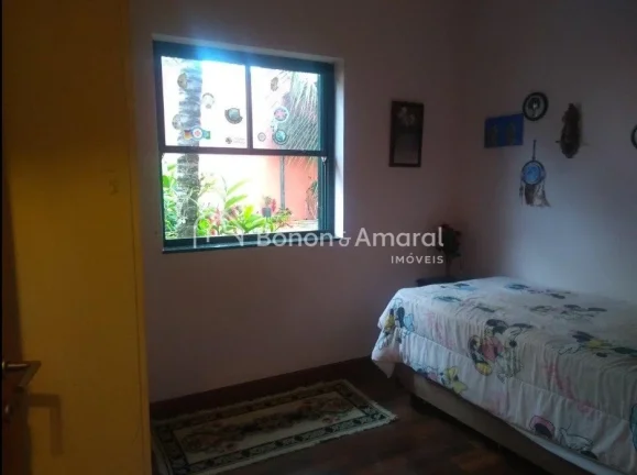 Imagem Casa à venda no Condomínio Oruam em Valinhos , térrea , contendo apenas escada para acessar a cas...