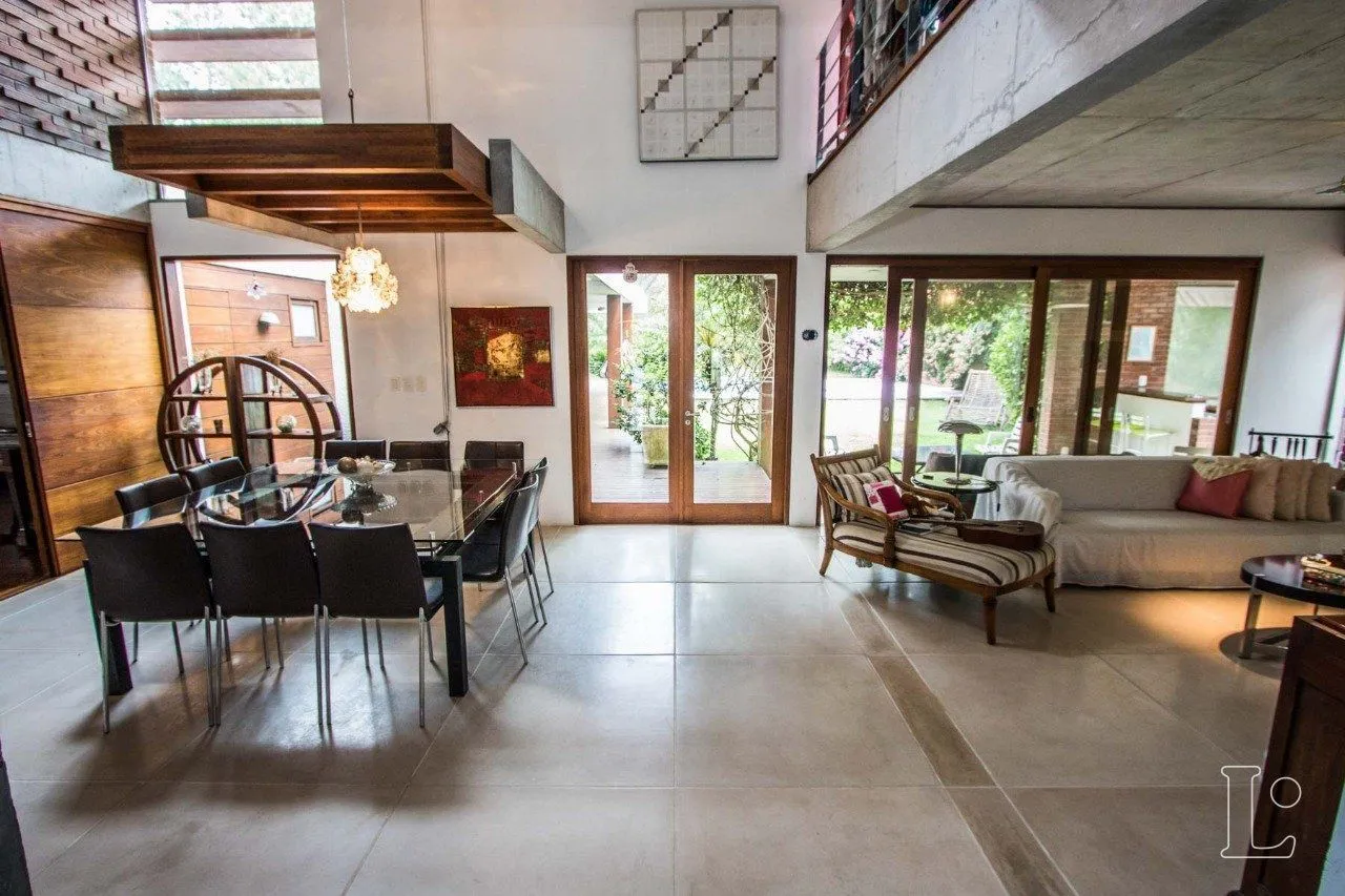 Imagem Casa de Condomínio em Terraville