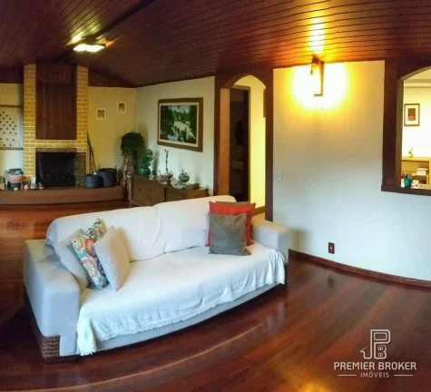 Imagem Casa à venda, 163 m² por R$ 1.300.000,00 - Alto - Teresópolis/RJ
