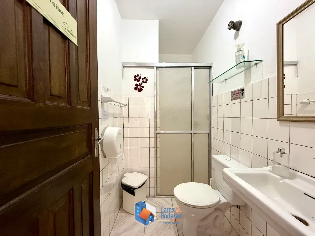 Imagem Casa para venda em Interlagos com 10 quartos, 187m²