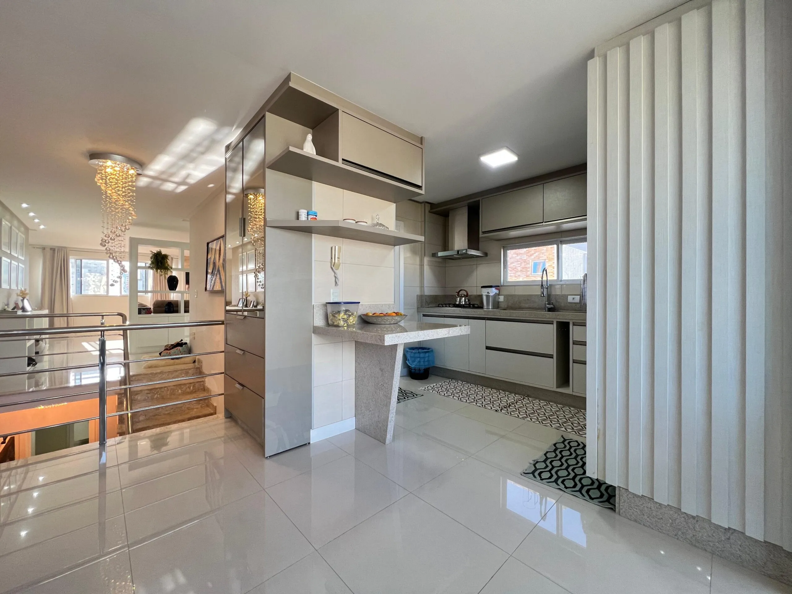 Imagem Apartamento com vista para o mar à venda com 200m2 por R$ 7.200.000,00