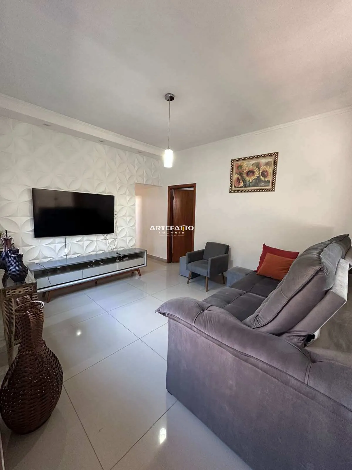 Imagem Casa à venda em Franca, Jardim Tropical, com 3 quartos, 165m2