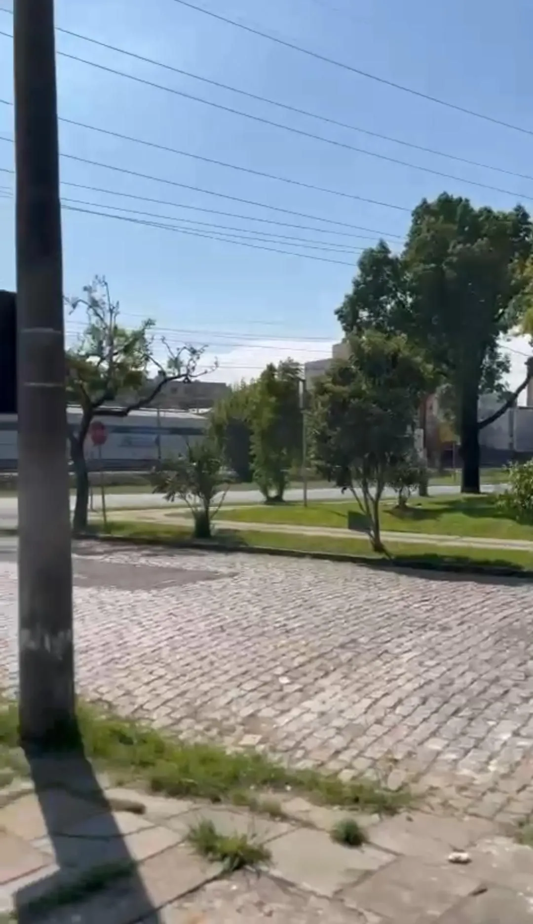 Imagem Prédio Comercial em Santana