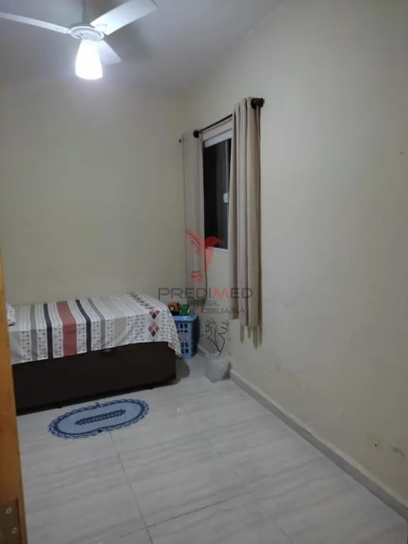 Imagem Casa com 5 Quartos , garagem, sacada e quintal, no Bairro Pedregulho. Guaratinguetá