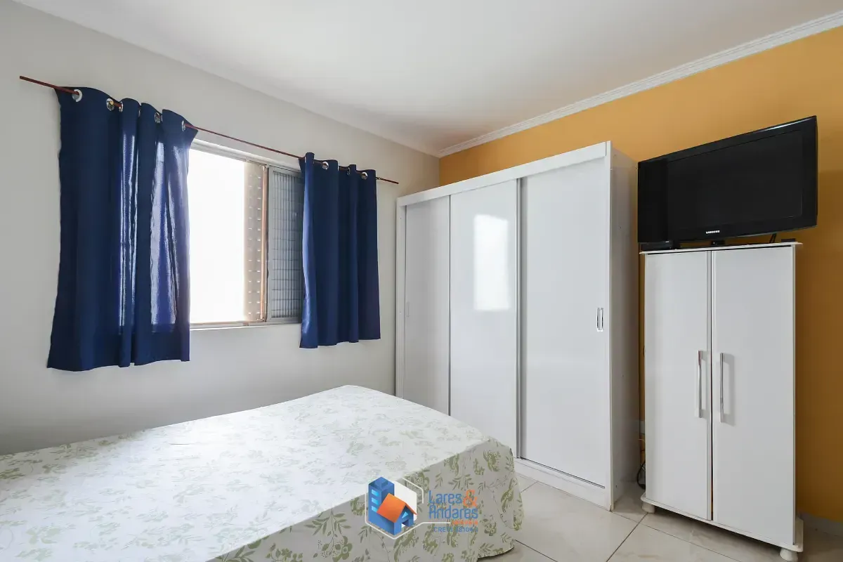 Imagem Casa para venda em Vila Monumento com 8 quartos, 200m²