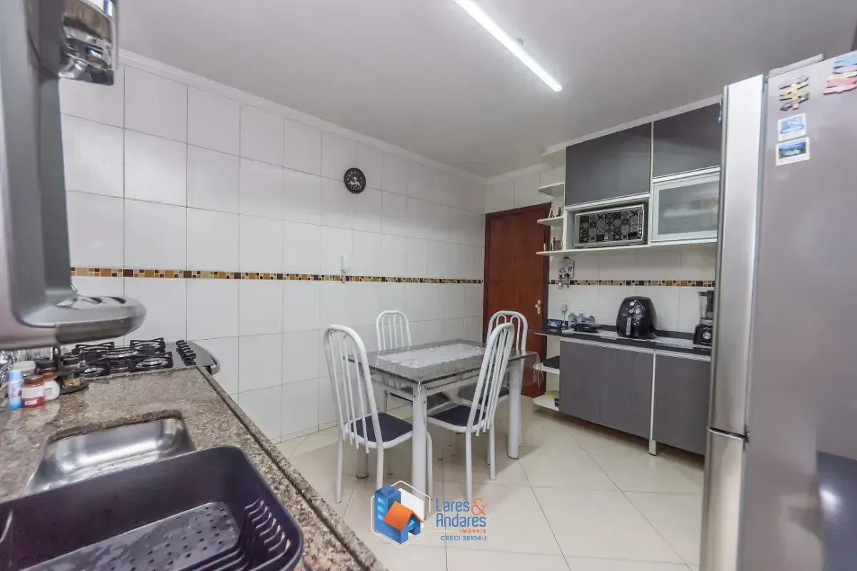 Imagem Sobrado para venda em Jardim Vivan com 2 quartos, 75m²