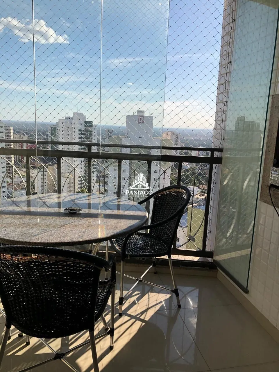 Imagem Apartamento Porteira Fechada com 3 Suítes à Venda no Edifício Maison Nicole | Cu