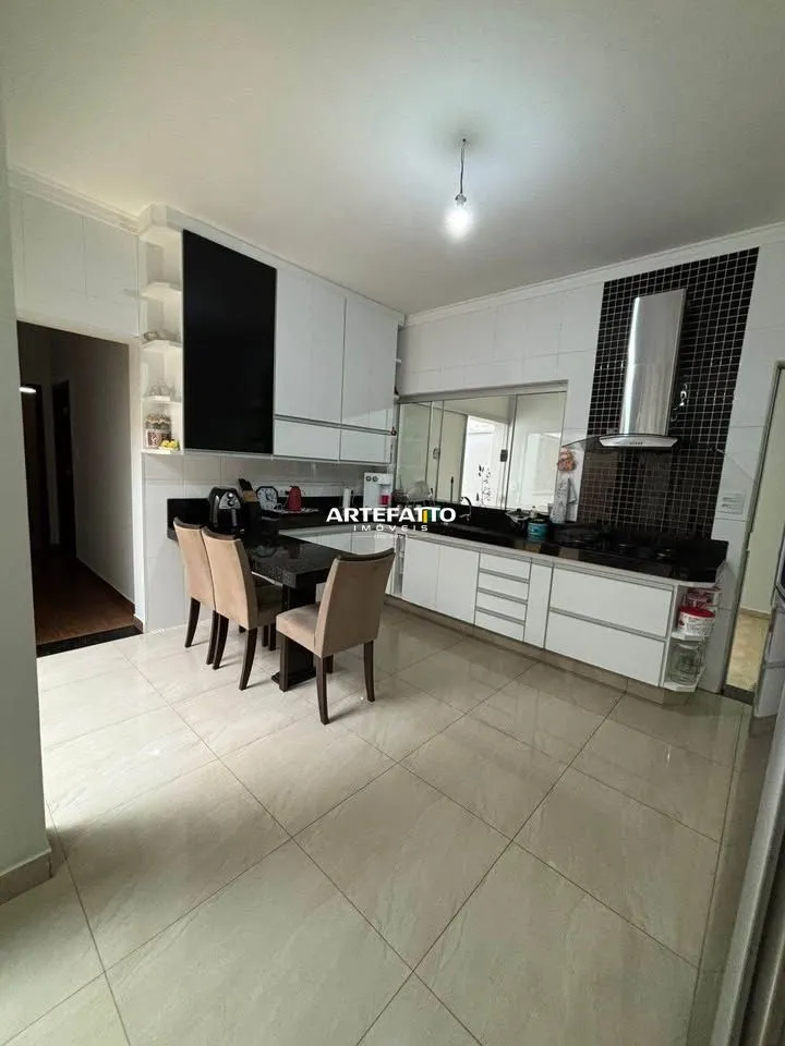 Foto do imóvel Casa à venda em Franca, Esplanada Primo Meneghetti, com 3 quartos, 186m2 em Rua Antônio Louzada