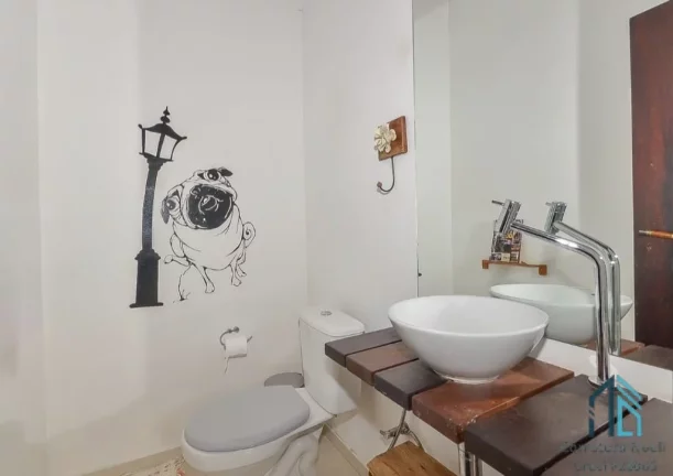 Imagem Casa c/ edícula, residencial/comercial, 03 quartos c/suítes, 10 vagas, no Mossungue em Curitiba - PR