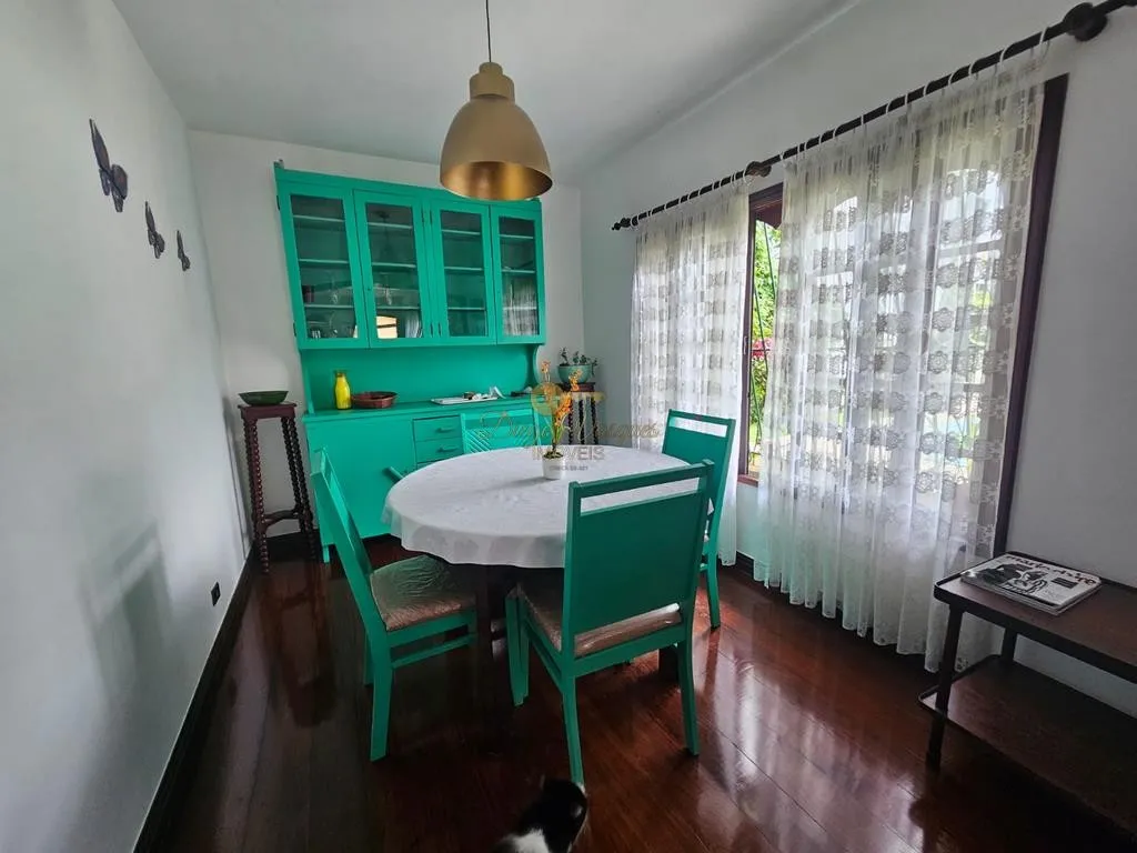Imagem Casa para Venda em Teresópolis / RJ no bairro Ermitage