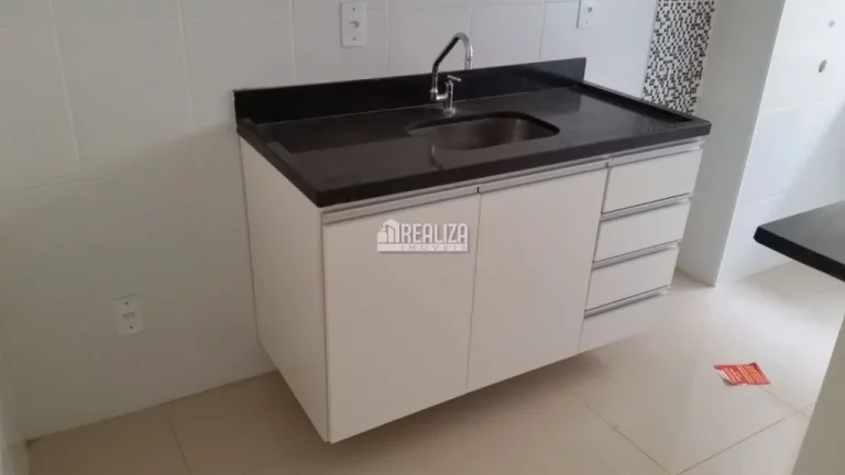 Imagem Lindo apartamento à venda no Condomínio Alencarina, Uberaba - 2 dormitórios, porcelanato!