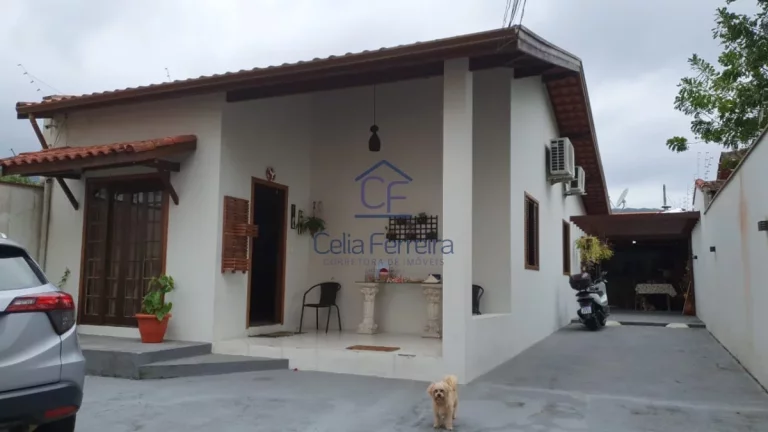 Imagem Casa à venda na Martim de Sá com piscina, área gourmet e ótima localização.