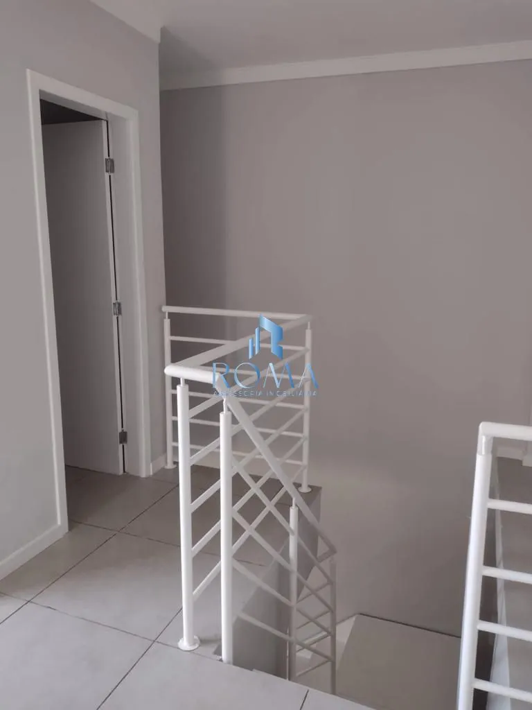 Imagem Cobertura 2 dormitórios à venda Nossa Senhora Medianeira Santa Maria/RS