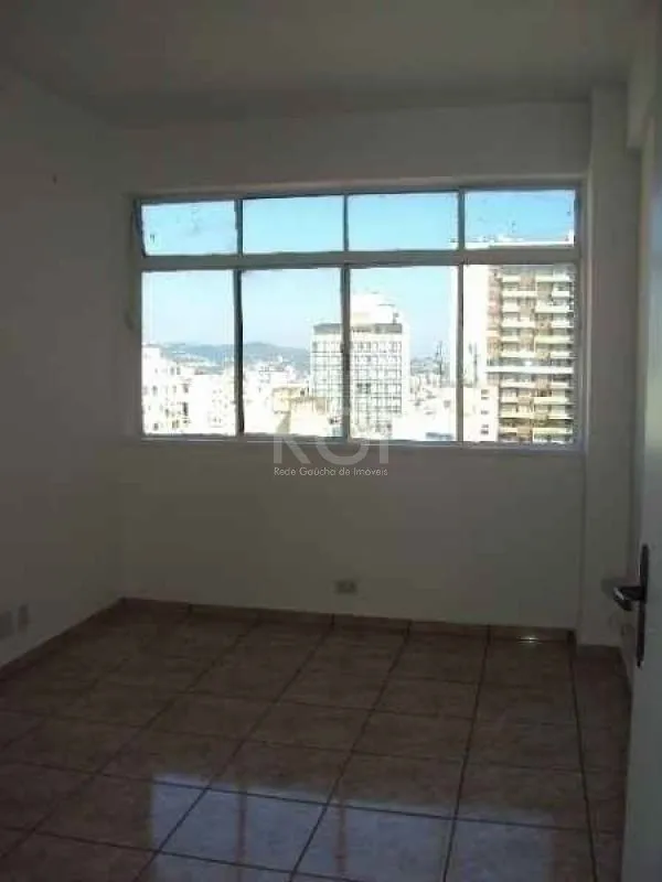 Imagem Conjunto/Sala para Venda - 28m², 0 dormitórios, Centro Histórico