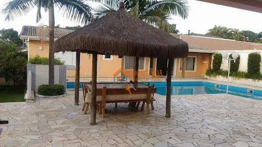 Imagem Sobrado com 4 dormitórios à venda, 650 m² por R$ 3.000.000,00 - Condomínio Shambala I - Atibaia/SP
