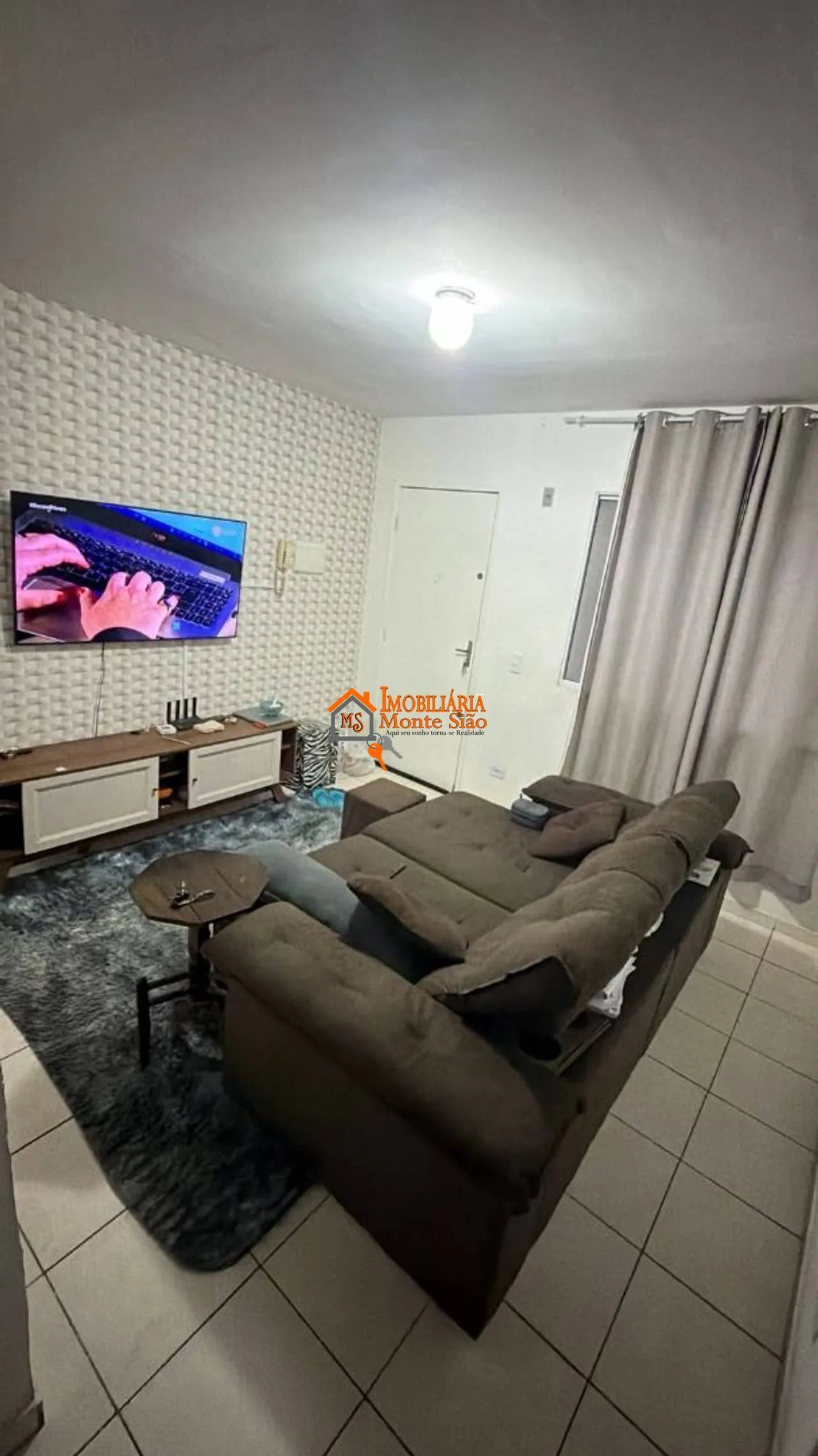 Foto do imóvel Apartamento com 2 dormitórios à venda, 48 m² por R$ 155.000,00 - Vila Sadokim - Guarulhos/SP
