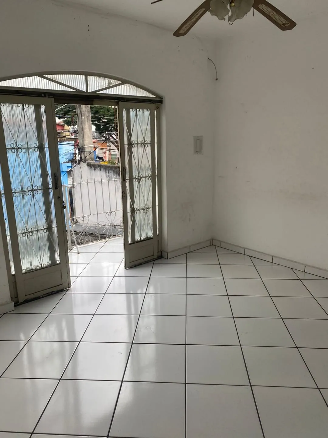 Imagem Comercial à venda e locação 300M², Moreira César, Pindamonhangaba - SP