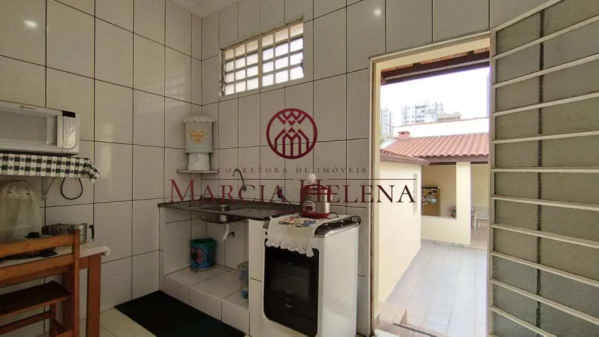 Imagem Casa à venda em Campinas, Bosque, com 2 quartos, 104m2