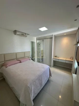 Imagem Apartamento à venda em LE PARC Salvador-BA: 3 quartos, 3 suítes, 3 salas, 6 banheiros, 4 vagas de garagem, 195m² em Patamares!