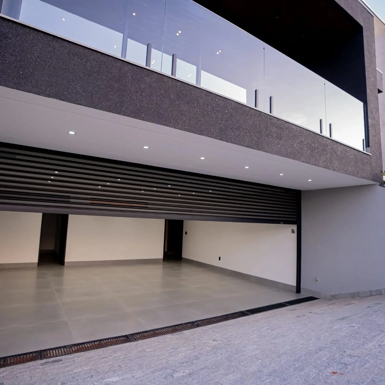 Imagem Casa 320m Umuarama-PR 88