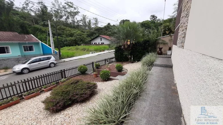 Imagem Vendo Casa com Piscina bairro Santa catarina em Joinville