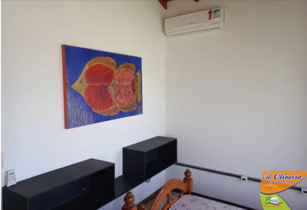 Imagem Linda Casa em Condomínio Fechado